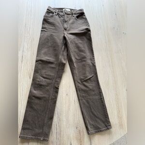 Brown high rise 90s straight